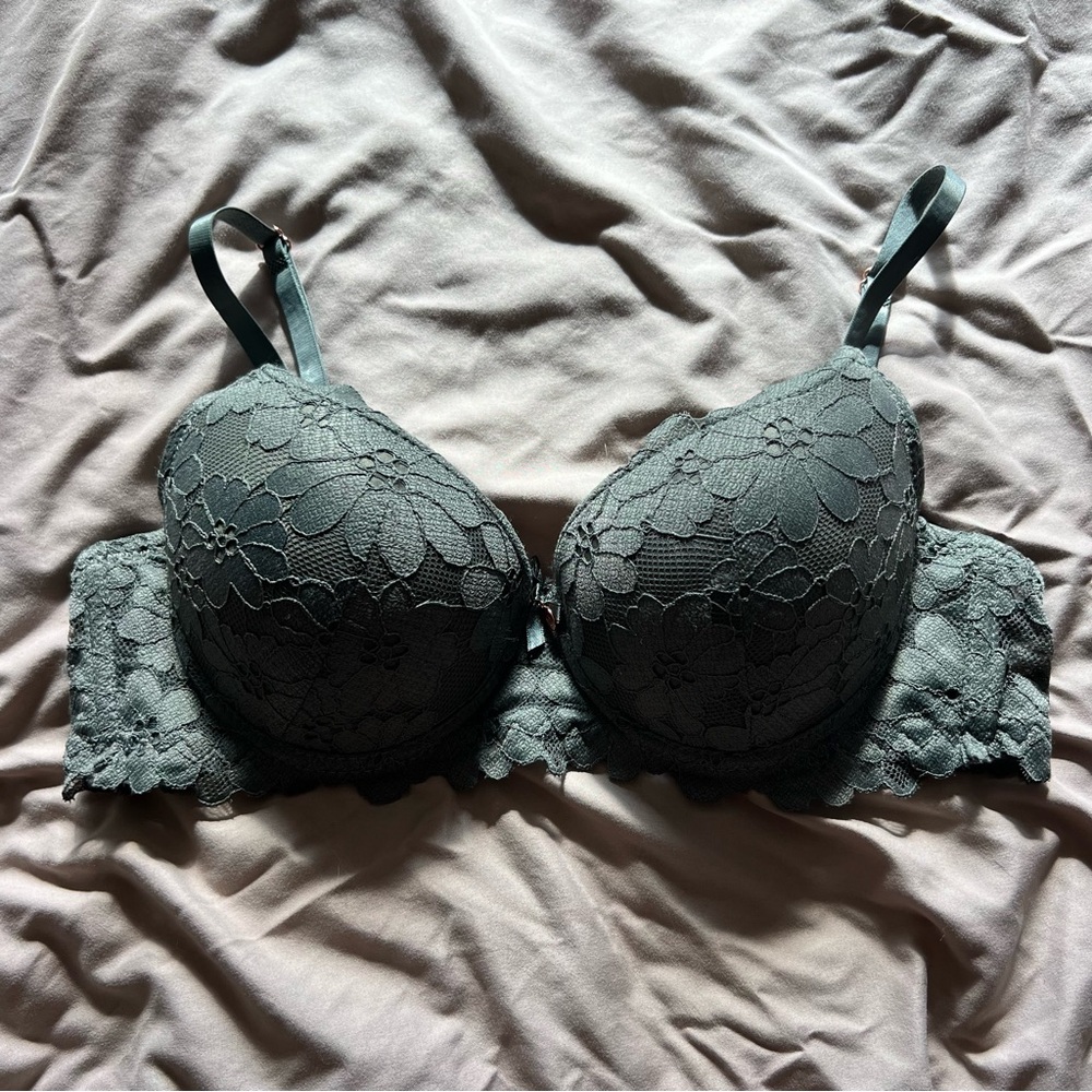 Marilyn Monroe Gray Lace Bra